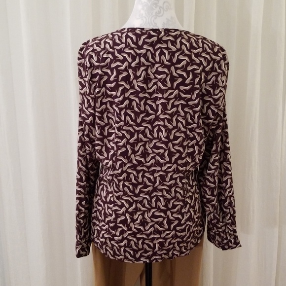 Banana Republic Factory blouse - Picture 5 of 7